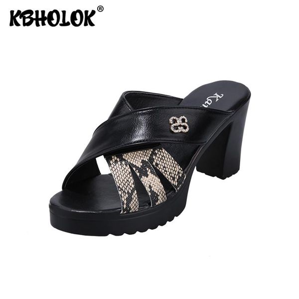 slippers serpentine high heels women square 2021 fashion female mules shoes slides woman high-heels sandals pu, Black
slippers serpentine high heels women square 2021 fashion female mules shoes slides woman high-heels sandals pu, Black