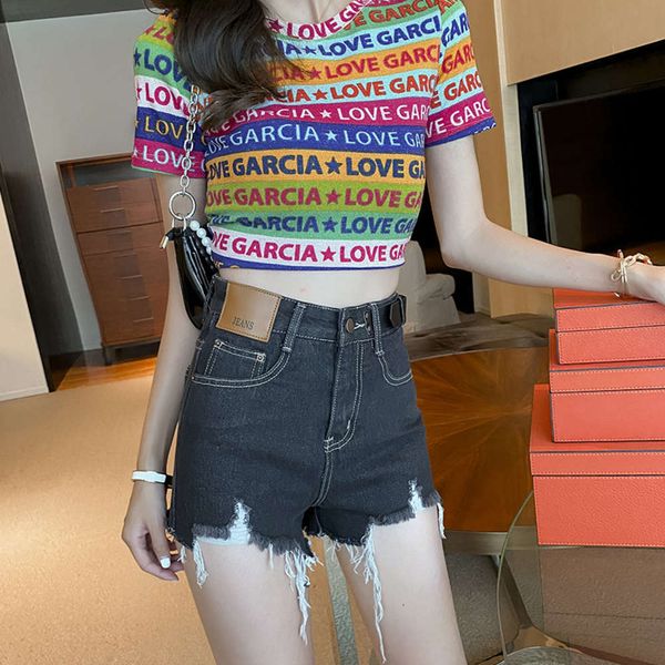 south korean perforated shorts women's summer and autumn 2020 new high waist thin lace wide leg versatile jeans pants, White;black
south korean perforated shorts women's summer and autumn 2020 new high waist thin lace wide leg versatile jeans pants, White;black