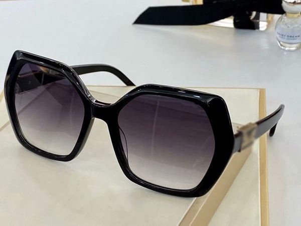 2021 popular sunglasses outdoor travel fashion women sunglasses designer women sunglasses classic retro style uv400 lens, White;black
2021 popular sunglasses outdoor travel fashion women sunglasses designer women sunglasses classic retro style uv400 lens, White;black