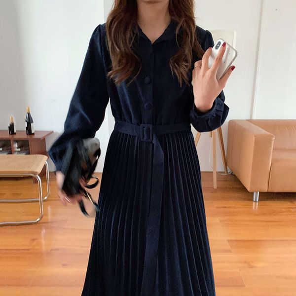 temperament slim single korean lapel chic breasted french high elegant waist corduroy pleated dress with belt hot, Black;gray
temperament slim single korean lapel chic breasted french high elegant waist corduroy pleated dress with belt hot, Black;gray
