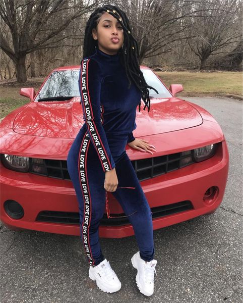 women's two piece pants velour set women spring autumn tracksuit letter printed pullover and suit sports casual female outfit, White
women's two piece pants velour set women spring autumn tracksuit letter printed pullover and suit sports casual female outfit, White