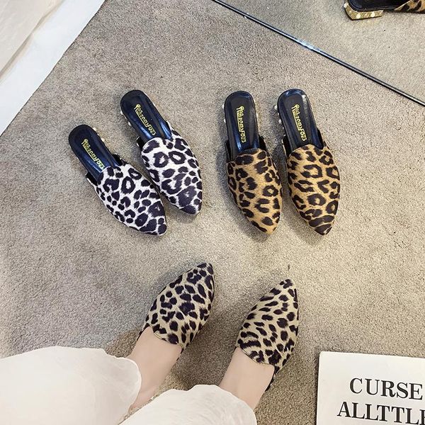 slippers summer flats mules lady sandals serpentine slip on pointed toe women outdoor shoes slides leisure time 35-42, Black
slippers summer flats mules lady sandals serpentine slip on pointed toe women outdoor shoes slides leisure time 35-42, Black