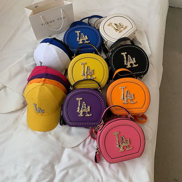 handbag women's bag 2021 spring and summer fashion rivet single shoulder messenger bag casual portable small round
handbag women's bag 2021 spring and summer fashion rivet single shoulder messenger bag casual portable small round