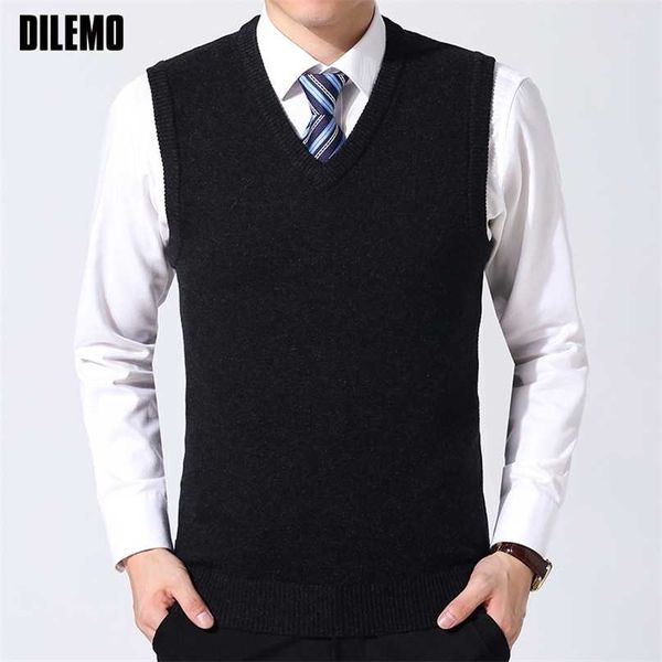 fashion brand sweater man pullovers vest slim fit jumpers knitwear sleeveless winter korean style casual clothing men 211008, White;black
fashion brand sweater man pullovers vest slim fit jumpers knitwear sleeveless winter korean style casual clothing men 211008, White;black