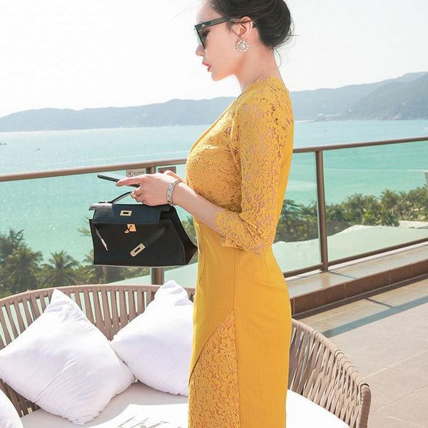casual dresses women 2021 spring summer lace patchwork dress female slim package hip ladies three quarter v-neck vestidos l55, Black;gray
casual dresses women 2021 spring summer lace patchwork dress female slim package hip ladies three quarter v-neck vestidos l55, Black;gray