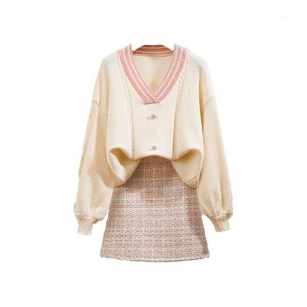 women's tracksuits languid sweater suits winter wind v-neck knitting coat loose sweet plaid skirts two-piece outfit, Gray
women's tracksuits languid sweater suits winter wind v-neck knitting coat loose sweet plaid skirts two-piece outfit, Gray