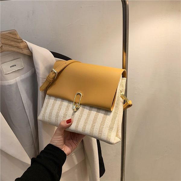daily bag retro small bags womens 2021 spring and summer new fashion all-matching ins messenger bag internet small square bag
daily bag retro small bags womens 2021 spring and summer new fashion all-matching ins messenger bag internet small square bag