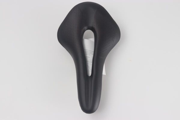 bike saddles gub bicycle seat cushion riding equipment comfortable and breathable road saddle mountain accessories
bike saddles gub bicycle seat cushion riding equipment comfortable and breathable road saddle mountain accessories