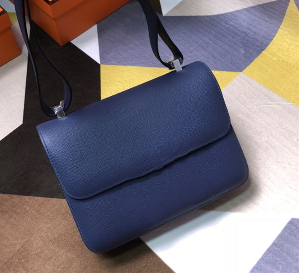 in stock wholesale half handmade quality epsome leather designers bag24cm,8colors,wax line stitching,silver or gold hardware,fast delivery
in stock wholesale half handmade quality epsome leather designers bag24cm,8colors,wax line stitching,silver or gold hardware,fast delivery