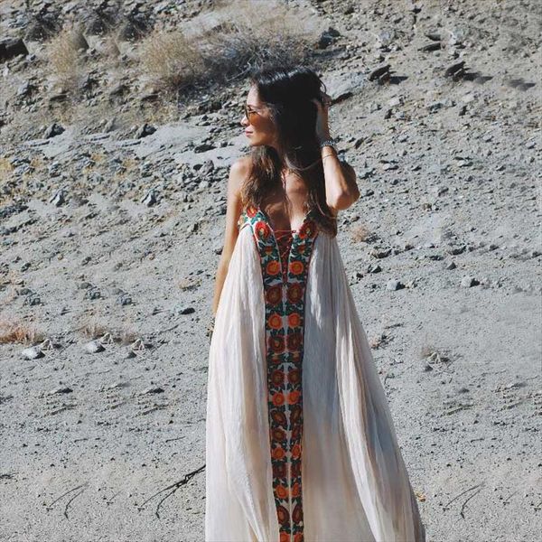 summer strapless floral embroidery women dress white maxi long hippie chic vestido robes, Black;gray
summer strapless floral embroidery women dress white maxi long hippie chic vestido robes, Black;gray