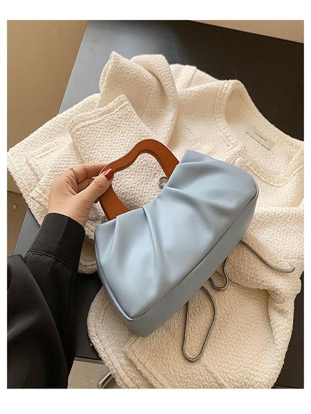 evening bags fashion exquisite shopping bag retro casual women shoulder female pu solid color chain handbag for 2021
evening bags fashion exquisite shopping bag retro casual women shoulder female pu solid color chain handbag for 2021