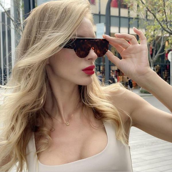 designer fashion ladies oversized one new arrive with sunglasses novelty comb shape popular wholesale- women fashion for sale now lkowk, White;black
designer fashion ladies oversized one new arrive with sunglasses novelty comb shape popular wholesale- women fashion for sale now lkowk, White;black