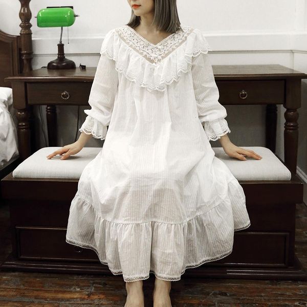 new women's lolita princess sleepshirts vintage palace style dress lace nightgowns.victorian nightdress ruffles sleep loungewear, Black;red
new women's lolita princess sleepshirts vintage palace style dress lace nightgowns.victorian nightdress ruffles sleep loungewear, Black;red