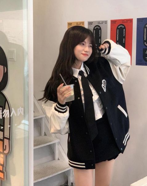 women's jackets college style baseball suit spring and autumn 2021 american loose versatile early coat, Black;brown
women's jackets college style baseball suit spring and autumn 2021 american loose versatile early coat, Black;brown