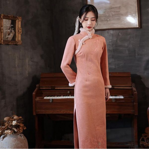 ethnic clothing embroidery slim long qipao chinese dress women hanfu traditional oriental robe winter thicken plus size old shanghai cheongs, Red
ethnic clothing embroidery slim long qipao chinese dress women hanfu traditional oriental robe winter thicken plus size old shanghai cheongs, Red
