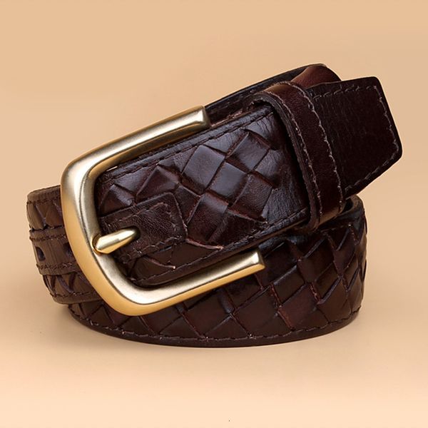 2021 new weaving copper buckle designer genuine leather men woven male strap braided belts man 3.8cm width belt for 9hl3, Black;brown
2021 new weaving copper buckle designer genuine leather men woven male strap braided belts man 3.8cm width belt for 9hl3, Black;brown