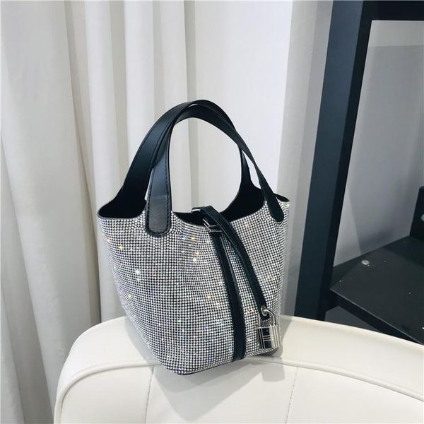 evening bags genuine leather casual totes designer women shoulder bag handtassen dames sac bandouliere femme
evening bags genuine leather casual totes designer women shoulder bag handtassen dames sac bandouliere femme