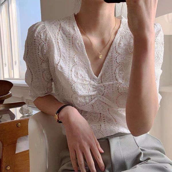 women's blouses & shirts korean clothing plus size solid shirt women blouse summer 2021 womens v-neck and lace hollow out patchwork bl, White
women's blouses & shirts korean clothing plus size solid shirt women blouse summer 2021 womens v-neck and lace hollow out patchwork bl, White