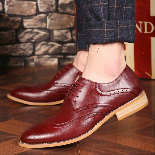 casual 2021 brand brogue black brown men dressed in business leather wedding shoes erse
casual 2021 brand brogue black brown men dressed in business leather wedding shoes erse