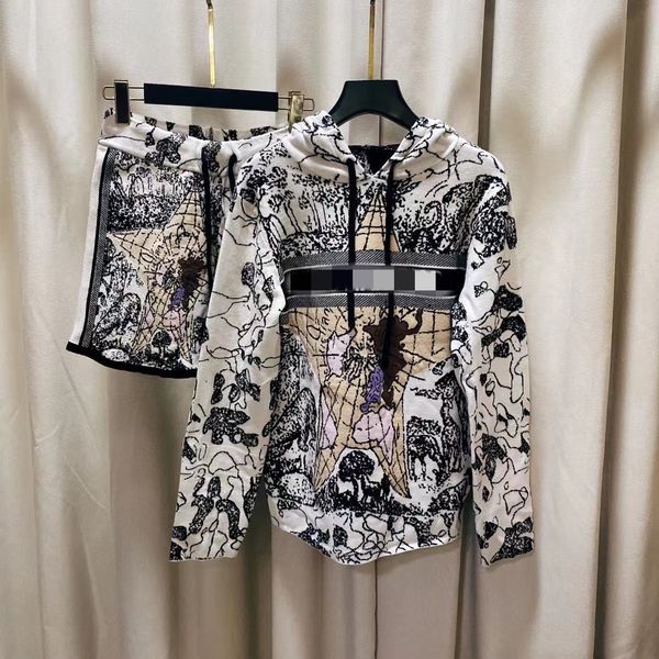 luxury women's two piece pants 2022 spring hooded long sleeve sports coats brand same style designer shorts 1113-17, White
luxury women's two piece pants 2022 spring hooded long sleeve sports coats brand same style designer shorts 1113-17, White