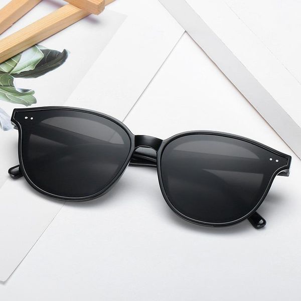 fashion sunglasses woman round sun glasses for women trendy classic 2021 new korean eyeglasses polycarbonate going out oculos, White;black
fashion sunglasses woman round sun glasses for women trendy classic 2021 new korean eyeglasses polycarbonate going out oculos, White;black
