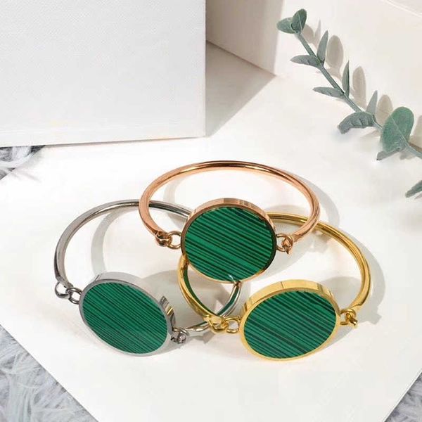 new brand fashion jewelry for women round bangle big stone bangle wedding jewelry gold color big design bracelet, Black
new brand fashion jewelry for women round bangle big stone bangle wedding jewelry gold color big design bracelet, Black