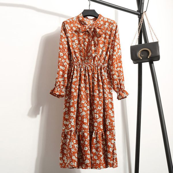 new 2021 autumn spring floral print woman's long sleeve bow ladies chiffon plus size female a-line midi es for lady lz66, Black;gray
new 2021 autumn spring floral print woman's long sleeve bow ladies chiffon plus size female a-line midi es for lady lz66, Black;gray