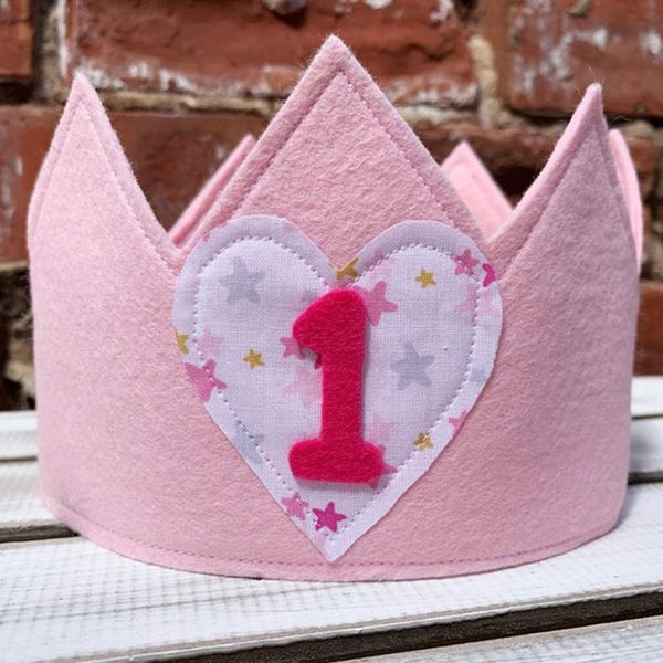 party hats baby's birthday tiara children's simulated colorful princess's 100 days gift
party hats baby's birthday tiara children's simulated colorful princess's 100 days gift