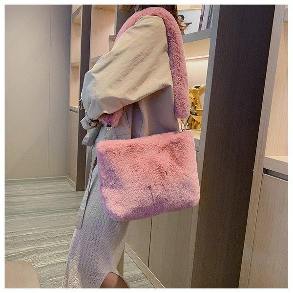evening bags plush lady chain shoulder bag soft fur designer handbag large capacity messenger
evening bags plush lady chain shoulder bag soft fur designer handbag large capacity messenger