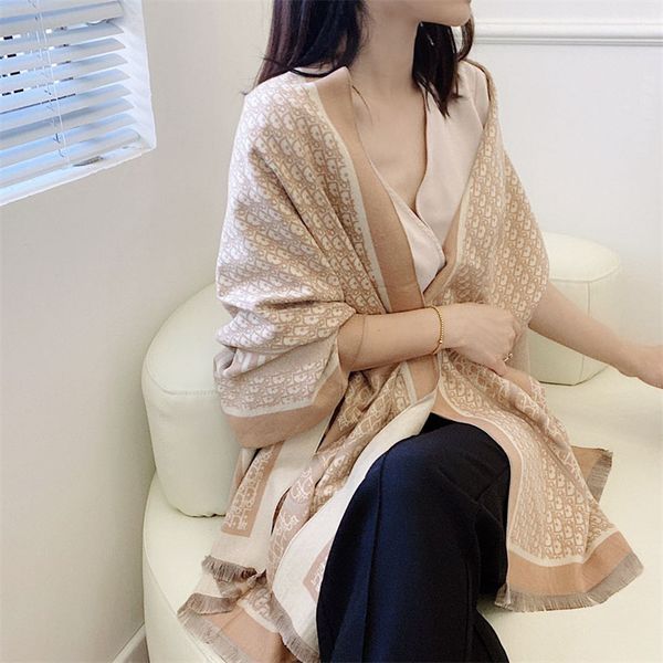 imitation cashmere women's new thick brushed scarf air conditioning room shawl fashion autumn and winter decoration, Blue;gray
imitation cashmere women's new thick brushed scarf air conditioning room shawl fashion autumn and winter decoration, Blue;gray