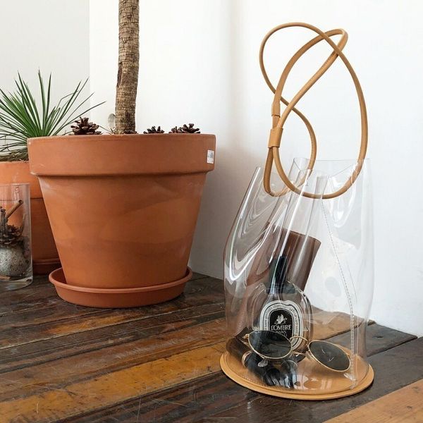 transparent bucket bag 2021 summer new high-quality pvc women's designer handbag shoulder messenger bag beach travel bag c0225
transparent bucket bag 2021 summer new high-quality pvc women's designer handbag shoulder messenger bag beach travel bag c0225
