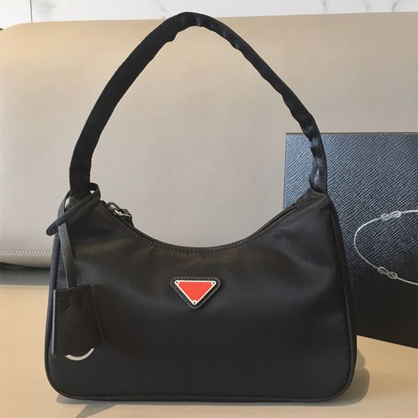 upgrade board hobo bag medieval pouch in the shape of the moon fashion bags 100515 parachute cloth imported from original factory bags, Black
upgrade board hobo bag medieval pouch in the shape of the moon fashion bags 100515 parachute cloth imported from original factory bags, Black