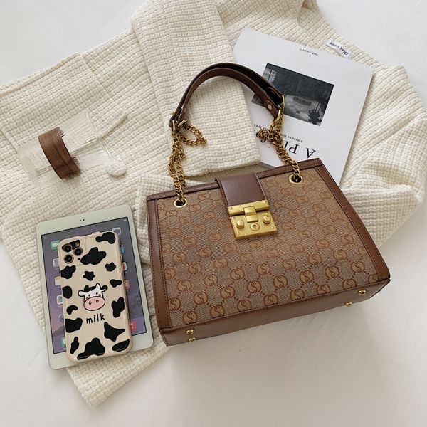 handbag autumn and winter women's new fashion high-capacity tot chain single shoulder bag
handbag autumn and winter women's new fashion high-capacity tot chain single shoulder bag