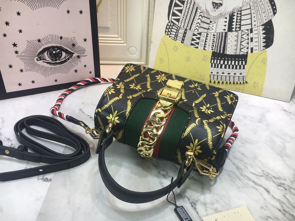 2021 luxury designer handbag leather material messenger bag shoulder bag evening bag hand handbag business style design 470270
2021 luxury designer handbag leather material messenger bag shoulder bag evening bag hand handbag business style design 470270