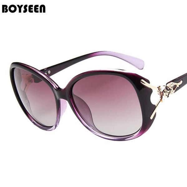 fashion sunglasses women classic brand designer female twin-beams coating mirror flat panel lens 8842, White;black
fashion sunglasses women classic brand designer female twin-beams coating mirror flat panel lens 8842, White;black
