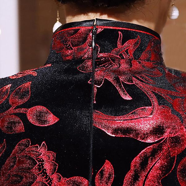 elegant chinese qipao cheongsam floral print 3/4 sleeve cheongsam side long split midi cheongsam women banquet evening dresses, Gray
elegant chinese qipao cheongsam floral print 3/4 sleeve cheongsam side long split midi cheongsam women banquet evening dresses, Gray