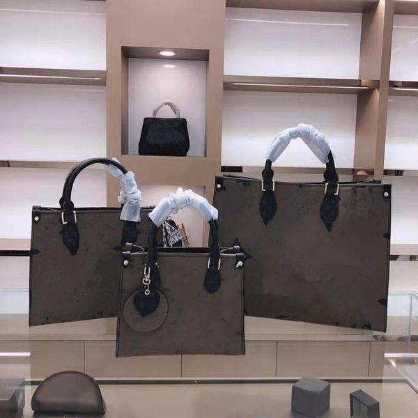 the new printing double-sided bag matching capacity female shopping 2021 color large luxury single totes handbag of women shoulder hand sawk
the new printing double-sided bag matching capacity female shopping 2021 color large luxury single totes handbag of women shoulder hand sawk