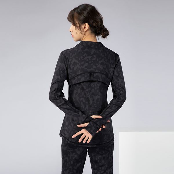 women sportswear zipper quick dry sport jacket outwear yoga gym professional polyester snow running clothing24, Gray
women sportswear zipper quick dry sport jacket outwear yoga gym professional polyester snow running clothing24, Gray