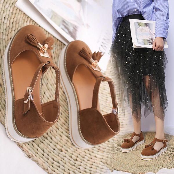 dress shoes 2021 femmes sandales cut-out fringe ladies thicken sole platform muffins t-buckle strap sandals women flock lolita, Black
dress shoes 2021 femmes sandales cut-out fringe ladies thicken sole platform muffins t-buckle strap sandals women flock lolita, Black