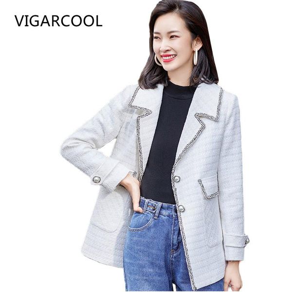 women's jackets elegant temperament small fragrant wind tweed jacket women korean version slim exquisite plaid coat hepburn style, Black;brown
women's jackets elegant temperament small fragrant wind tweed jacket women korean version slim exquisite plaid coat hepburn style, Black;brown