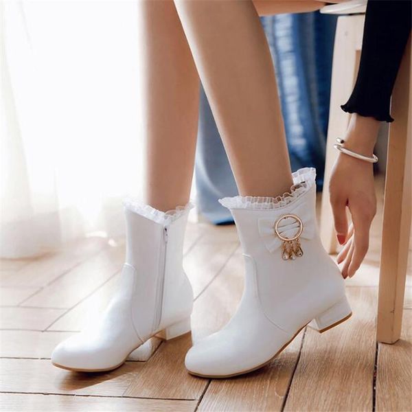 boots 2021 brand women round head low heel shoes autumn winter short ladies western ankle for female child, Black
boots 2021 brand women round head low heel shoes autumn winter short ladies western ankle for female child, Black