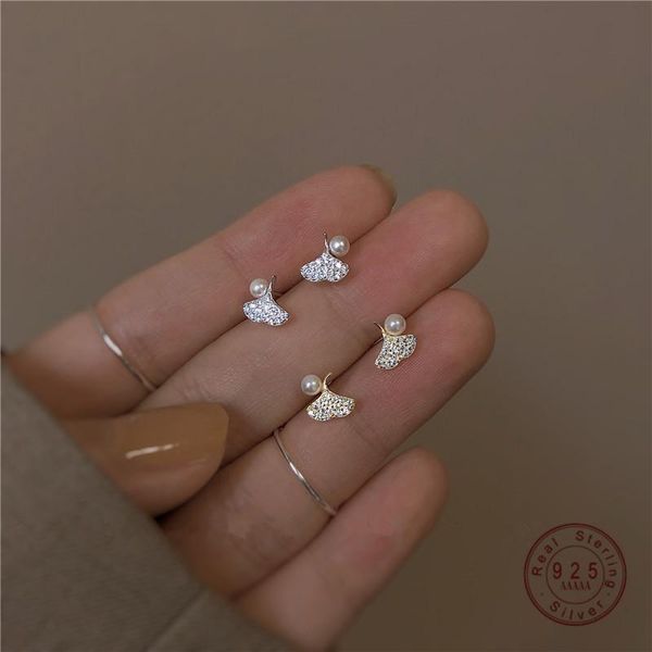 stud 925 sterling silver exquisite crystal romantic ginkgo biloba plating 14k gold earrings women temperament wedding jewelry, Golden;silver
stud 925 sterling silver exquisite crystal romantic ginkgo biloba plating 14k gold earrings women temperament wedding jewelry, Golden;silver