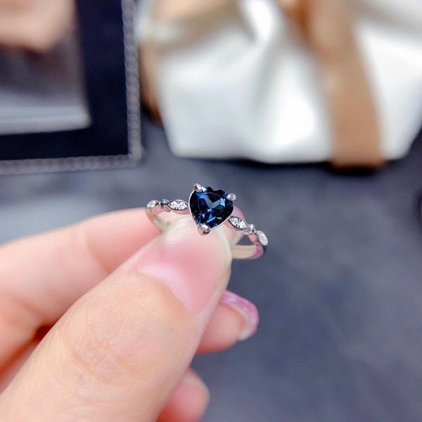 cluster rings grace delicate romantic heart s925 silver natural london blue z gem ring gemstone woman girl party gift jewelry, Golden;silver
cluster rings grace delicate romantic heart s925 silver natural london blue z gem ring gemstone woman girl party gift jewelry, Golden;silver