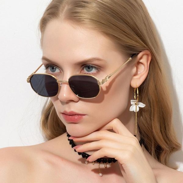 sunglasses vintage small square metal-frame women gradient lens female fashion uv400 glasses gafas de sol, White;black
sunglasses vintage small square metal-frame women gradient lens female fashion uv400 glasses gafas de sol, White;black