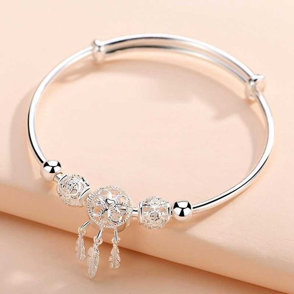 personality cold wind dream catcher open bracelet fashion ethnic style female bracelet q0719, Black
personality cold wind dream catcher open bracelet fashion ethnic style female bracelet q0719, Black