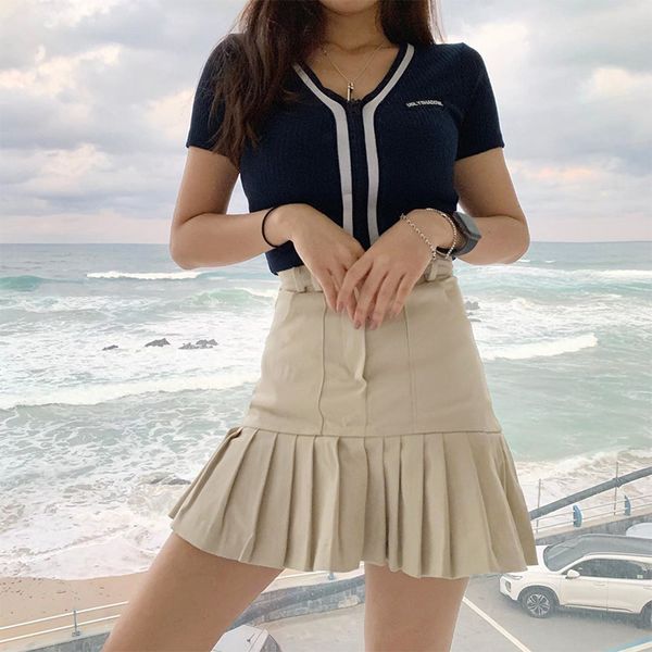 women harajuku vintage pleated skirt spring autumn high waist japanese school cute mini a-line skirts cosplay y2k fashoin, Black
women harajuku vintage pleated skirt spring autumn high waist japanese school cute mini a-line skirts cosplay y2k fashoin, Black