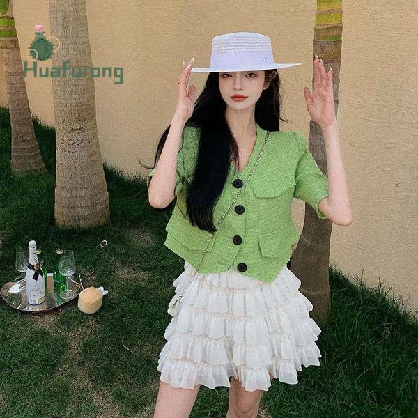 women's jackets high-street single-breasted jacket women korean style retro thin green short with white ruff skirt two-piece clothing, Black;brown
women's jackets high-street single-breasted jacket women korean style retro thin green short with white ruff skirt two-piece clothing, Black;brown