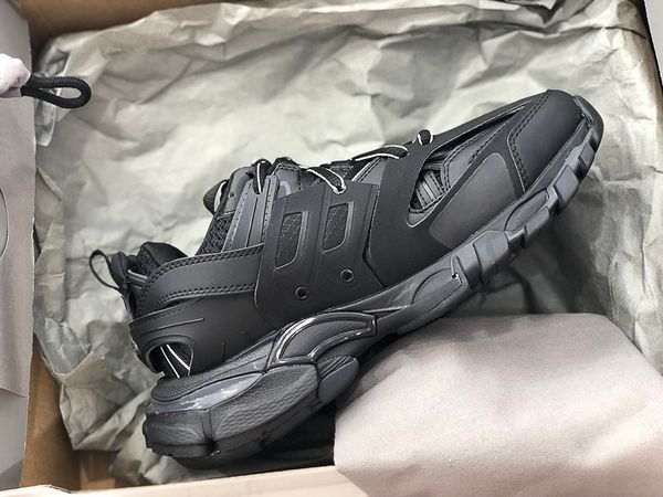 personality and fashion chain reaction luxury designer shoes mens womens fashion trend sneakers couple shoes size 36-45, Black
personality and fashion chain reaction luxury designer shoes mens womens fashion trend sneakers couple shoes size 36-45, Black