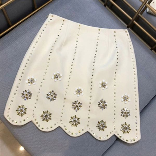 2021 new luxury diamonds beading skirts womens spring autumn fashion elegant a-line white mini skirt 5nwe, Black
2021 new luxury diamonds beading skirts womens spring autumn fashion elegant a-line white mini skirt 5nwe, Black