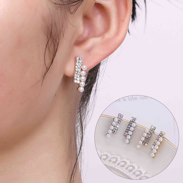 fashion temperament super fairy pearl set diamond earrings women's fashion short small earrings, Golden
fashion temperament super fairy pearl set diamond earrings women's fashion short small earrings, Golden